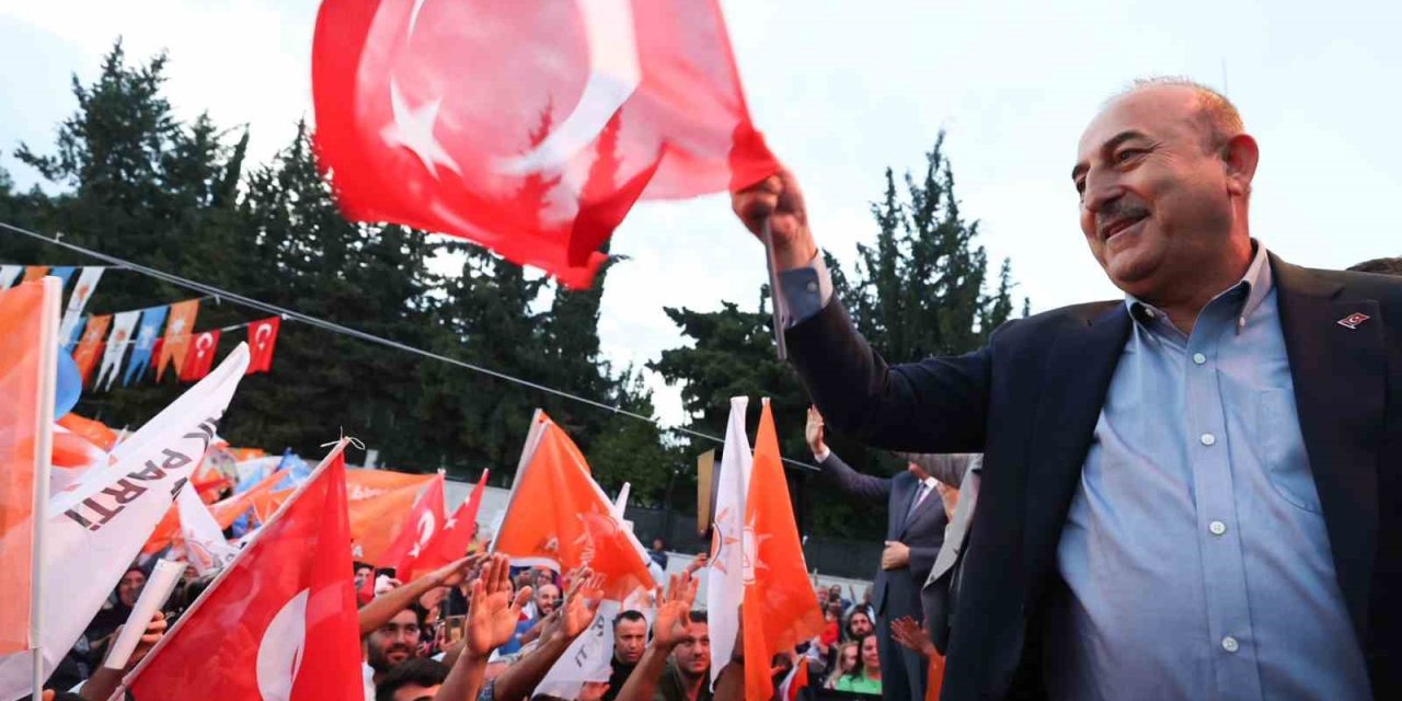 Bakan Çavuşoğlu: "suriyelileri Gönderelim Ama İnsani Bir Şekilde Türk’e Yakışır Bir Şekilde Gönderelim"