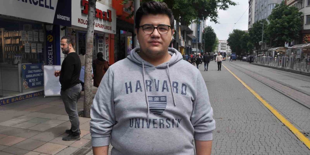 Cumhurbaşkanı Seçiminin 2. Turunda Oy Kullanacak Gençlerden Vatandaşlara Tavsiye