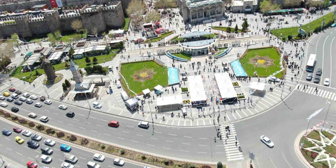 Kayseri’de 1 Milyon 23 Bin 993 Kişi Sandığa Gidecek