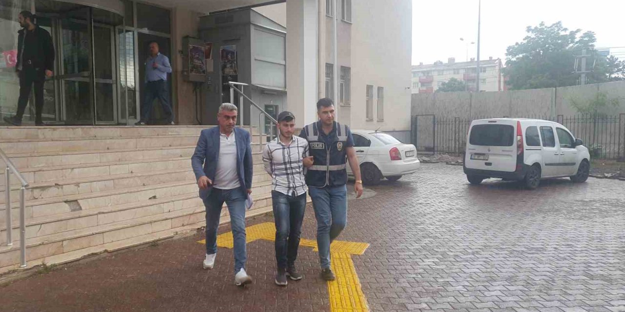 3 Farklı Suçtan 15 Yıl Hapis Cezası Bulunan Firari Şahıs Yakalandı