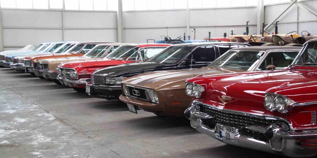 Klasik Otomobil Merakını Koleksiyona Dönüştürdü