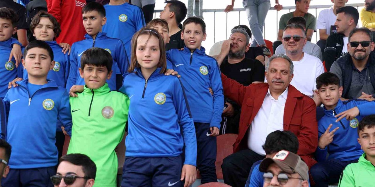 Sporcu Fabrikası ’şampiyonluk Fabrikası’ Oldu