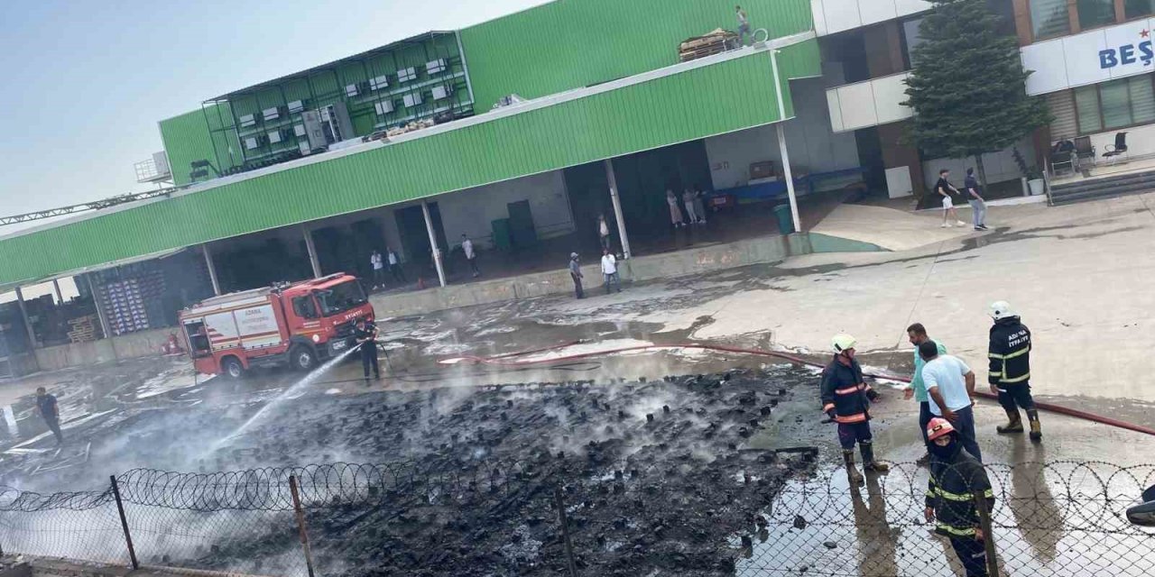 Paketleme Tesisinde Çıkan Yangın Söndürüldü