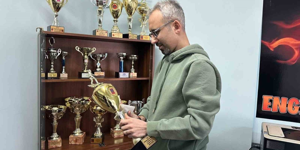 Görme Engelliler Spor Kulübü Ulaşımı Kolay Bir Salon Arıyor