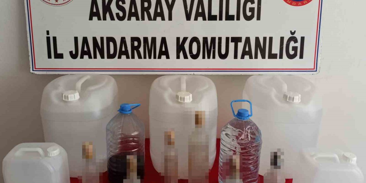 Sahte İçkiyle Zehirleyemeden Jandarma Yakaladı