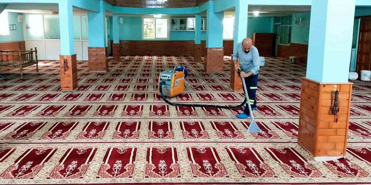 Akdeniz’de İbadethanelere Özel Bakım