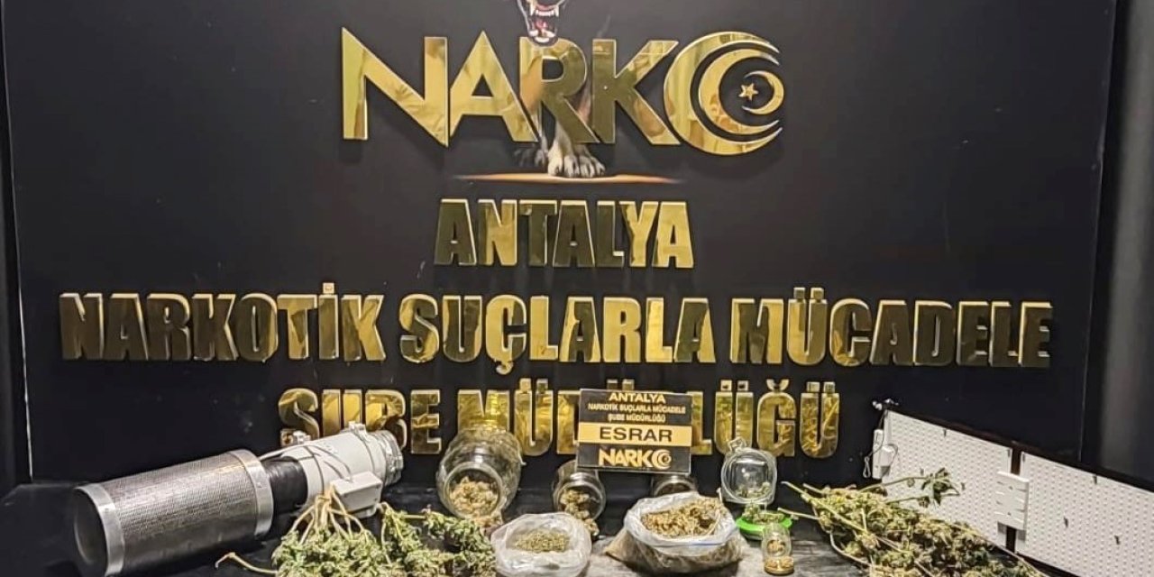 Uyuşturucu Madde İmal Ve Ticareti Yaptığı İddia Edilen 5 Şüpheli Yakalandı