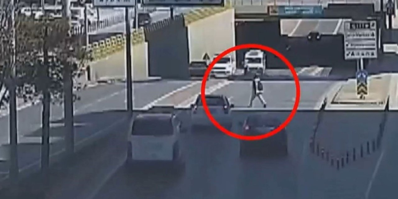 Kurallara Uymayan Yayalar Kazaya Davetiye Çıkarıyor