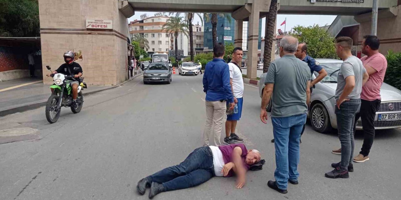 Otomobilin Çarptığı Yaya Yaralandı