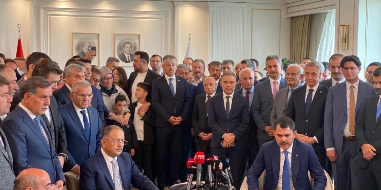 Başkan Büyükkılıç, Bakan Özhaseki’nin Devir Teslim Törenine Katıldı