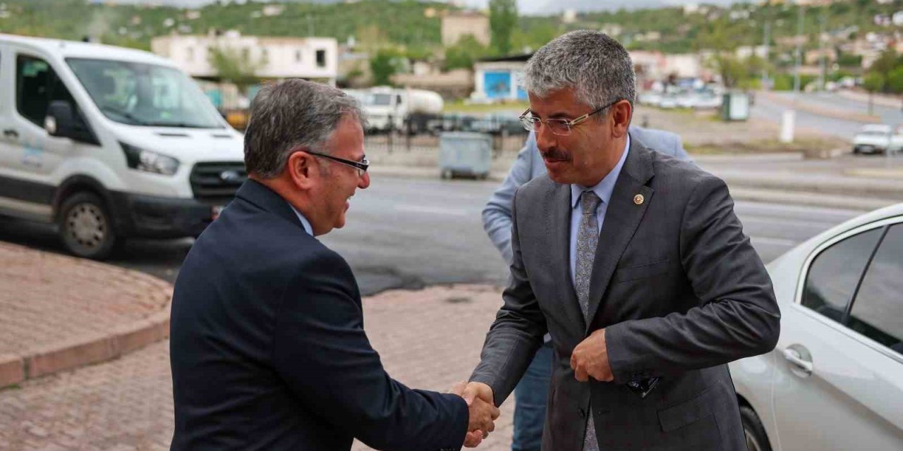 Çopuroğlu’ndan Hacılara Teşekkür Ziyareti