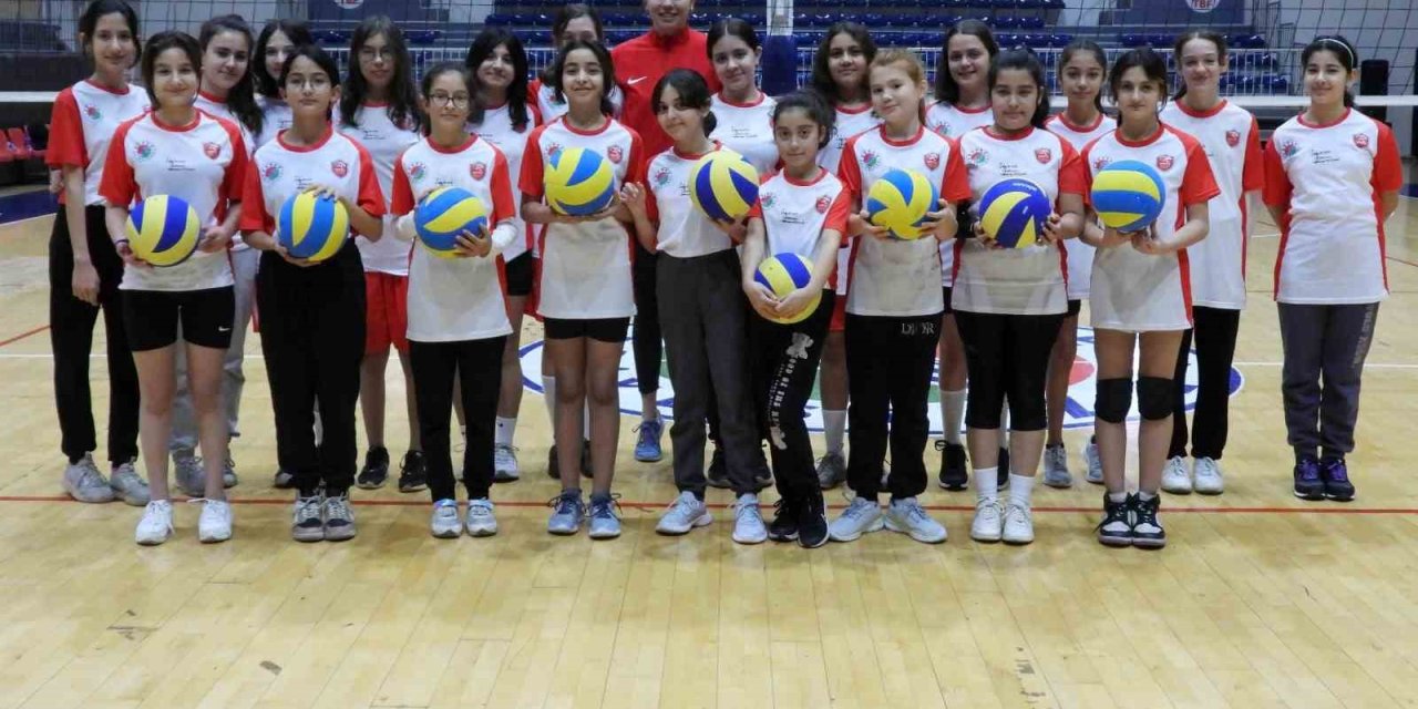 Kepez’in Yaz Spor Okulları Kayıtları Başladı