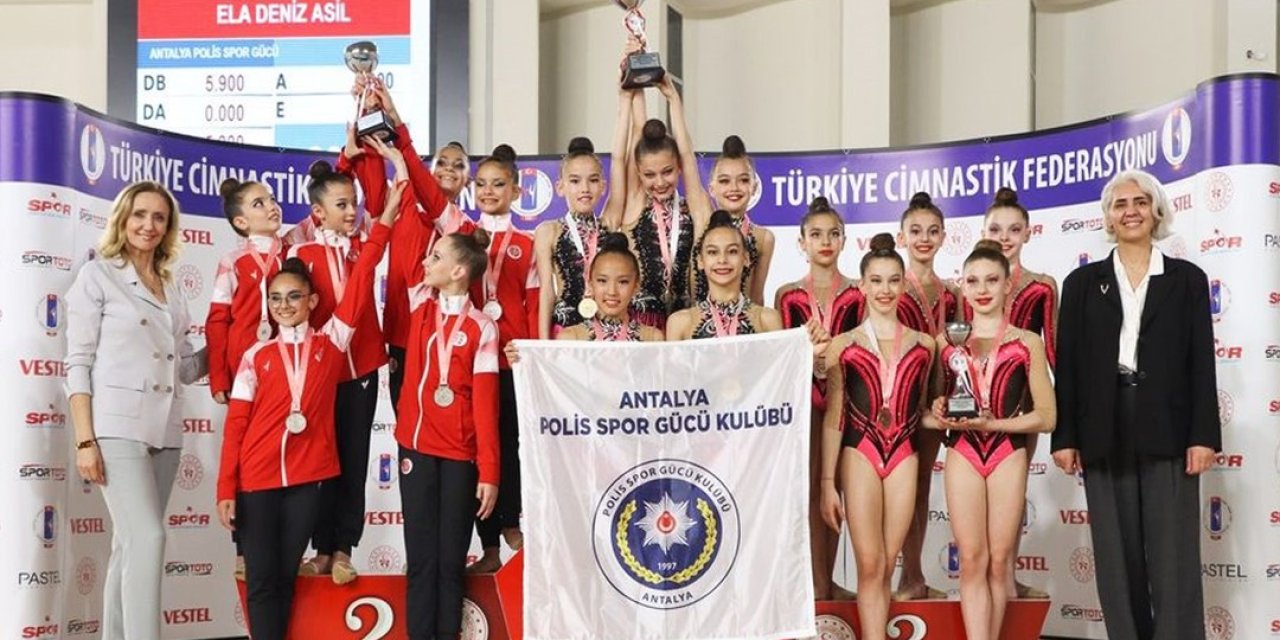 Antalyaspor’dan Cimnastikte İki Türkiye Derecesi