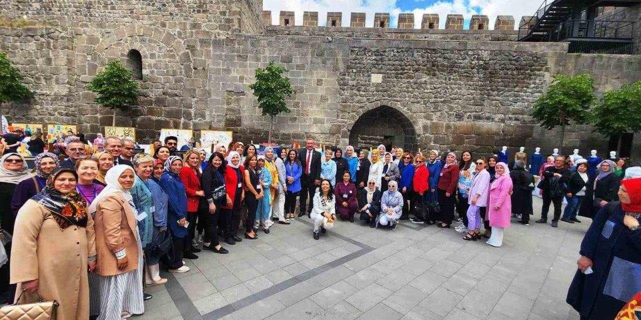 Hayat Boyu Öğrenme Haftası Etkinlikleri Devam Ediyor