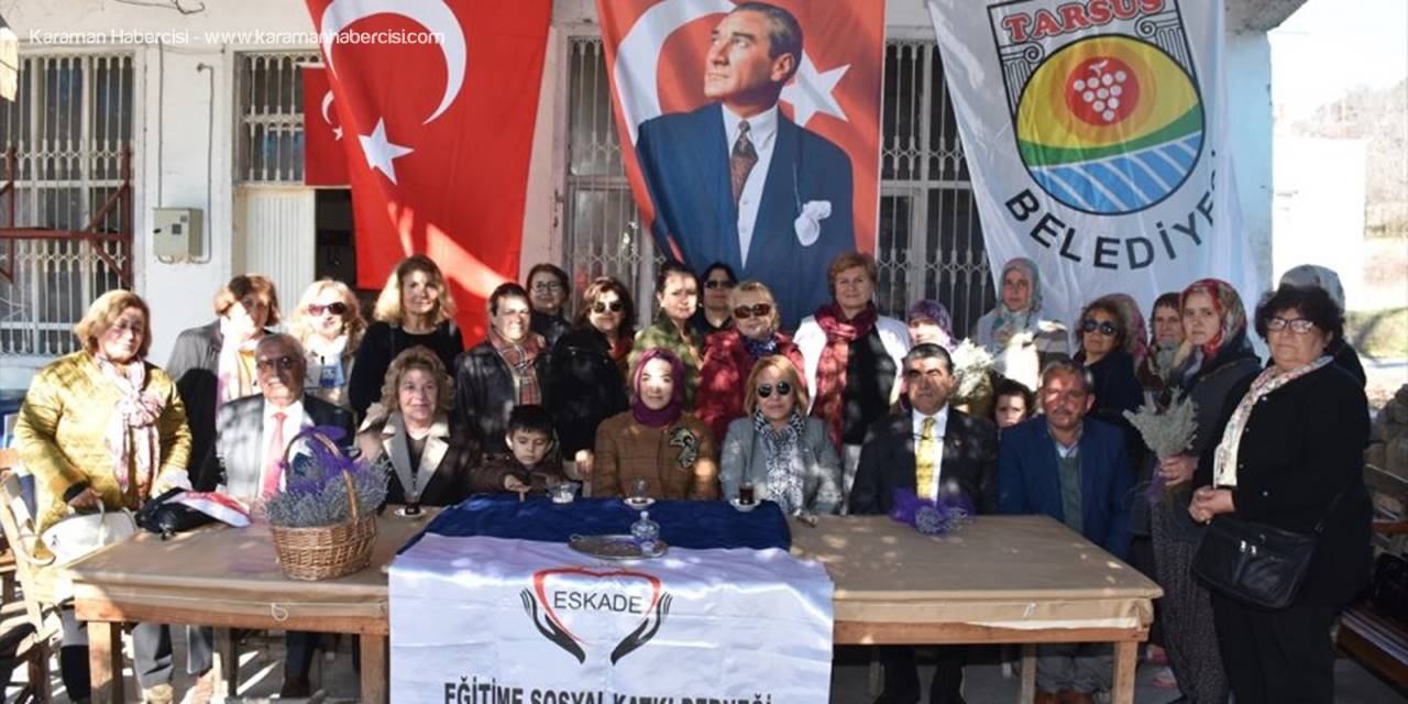 Mersin'de Kadınlara Lavanta Fidesi Dağıtıldı