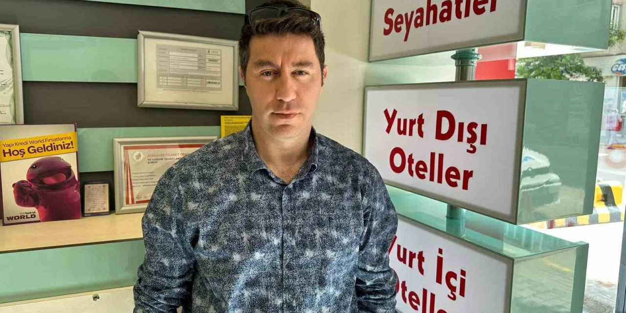 9 Günlük Tatili Değerlendirmek İsteyen Vatandaşlar Turizm Acentelerine Akın Etti