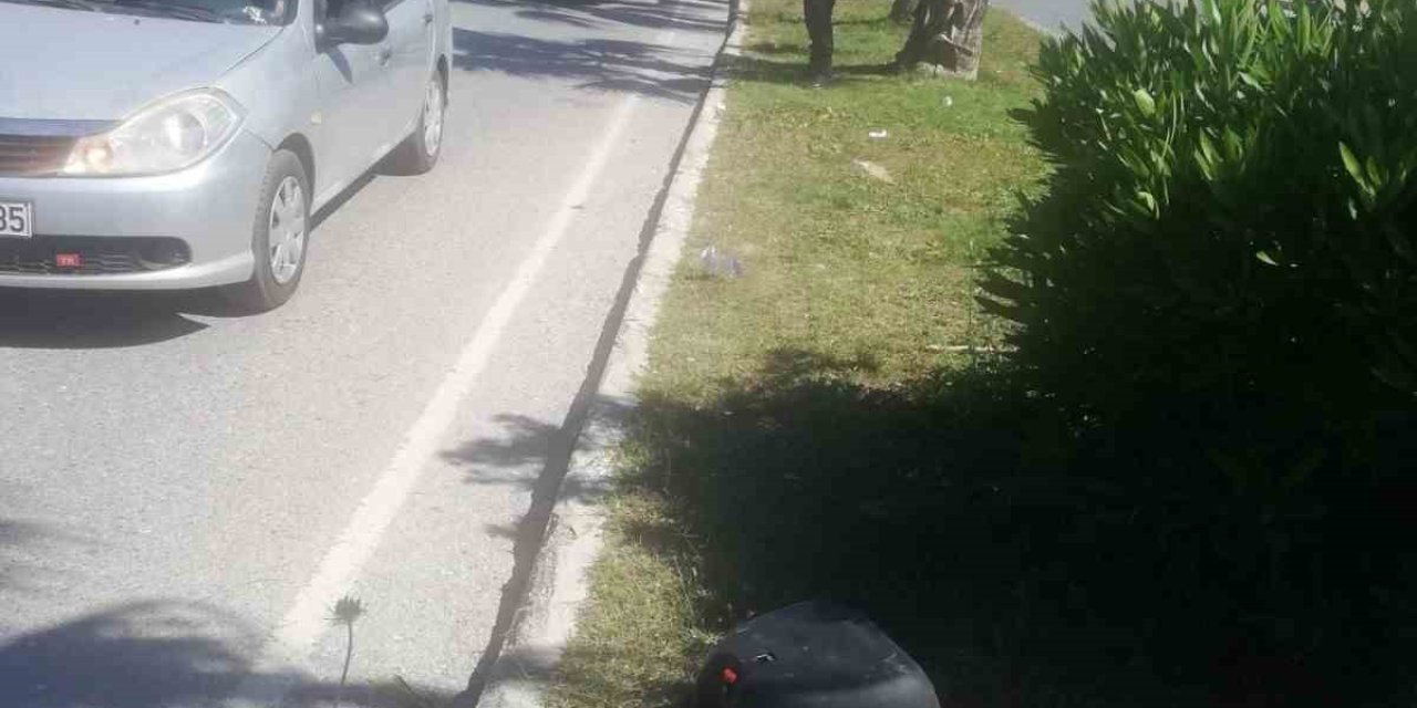 Motosikletiyle Palmiyeye Çarpan İngiliz Turist Öldü