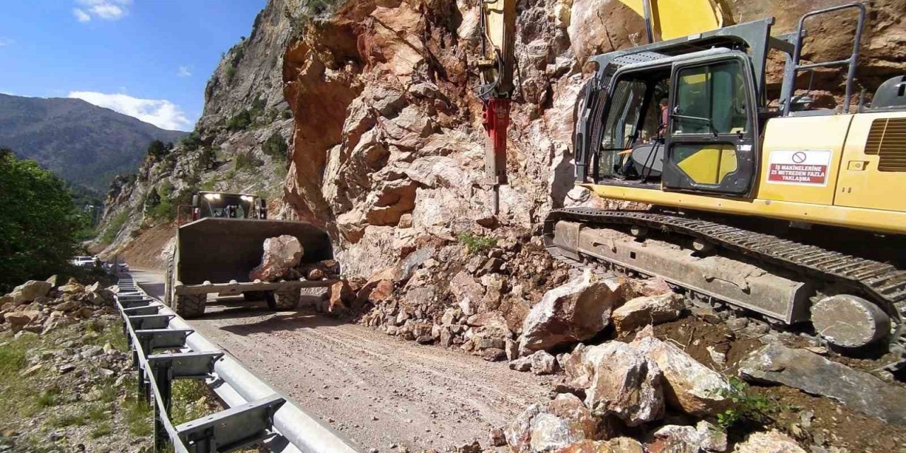Büyükşehir’den Kapuzbaşı Şelaleleri Yolunda Önemli Çalışma