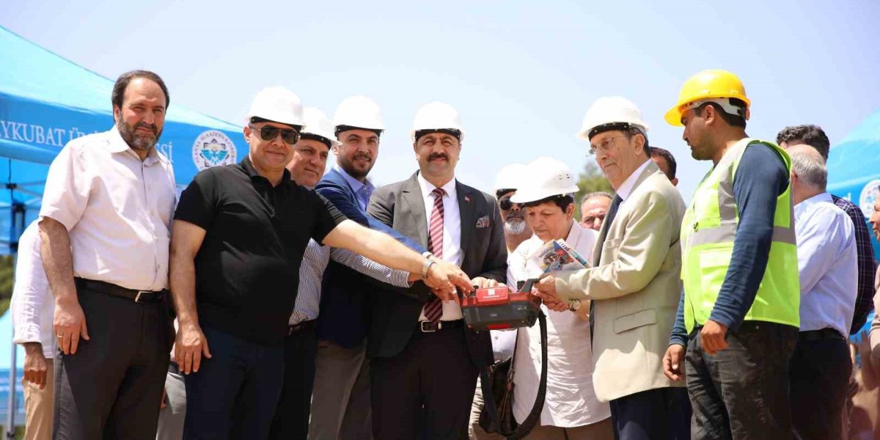 Alanya’nın En Büyük Merkezi Laboratuvarının Temeli Atıldı