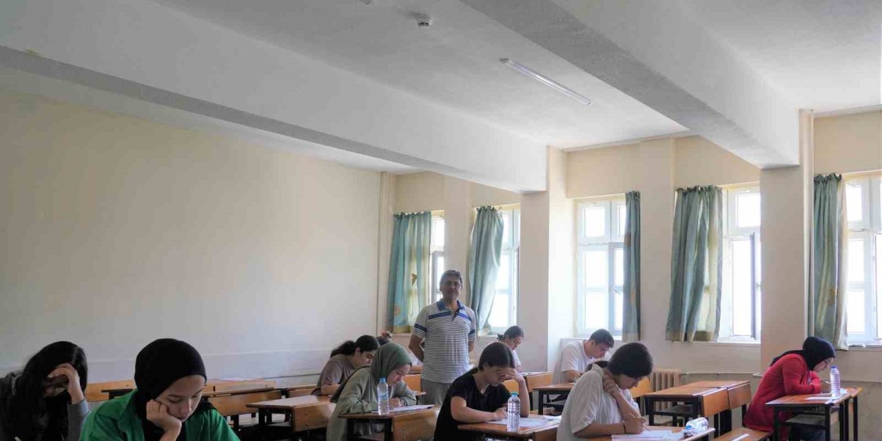 Mersin Erdemli’de Yks Provası