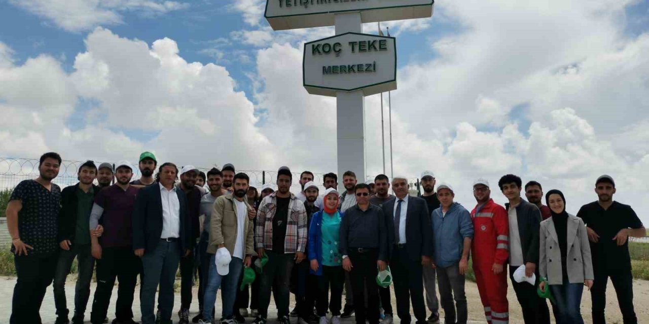 Akademisyenler Ve Öğrenciler Karapınar Koç Teke Üretim Merkezini Gezdi