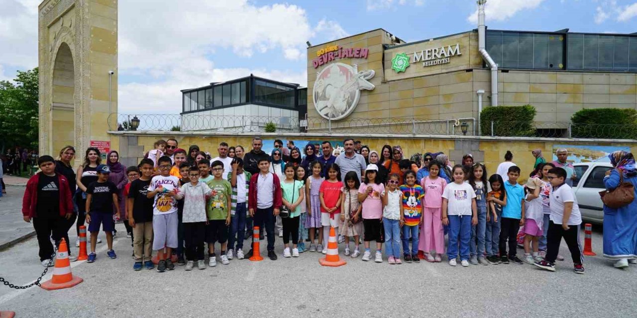 Meram, 80 Binde Devr-i Alem Parkı’nda Deprem Bölgesinden Gelen Çocukları Ağırladı
