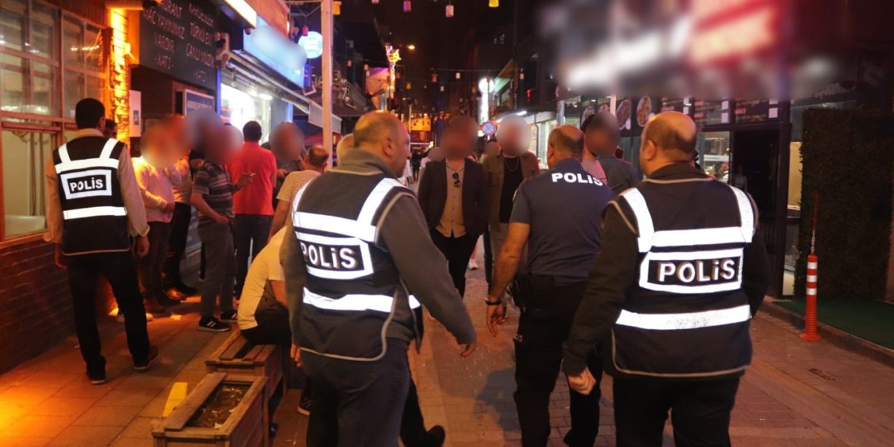 Huzur Operasyonunda Aranması Bulunan 10 Kişi Yakalandı