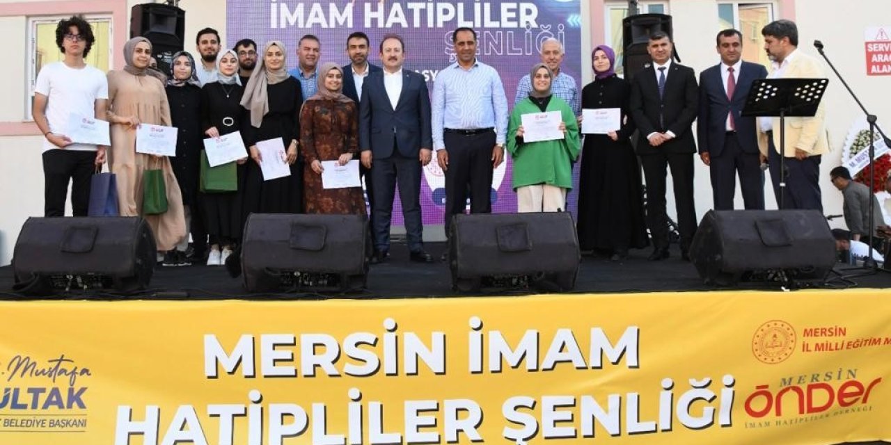 Mersin’de İmam Hatip Şenliği Düzenlendi