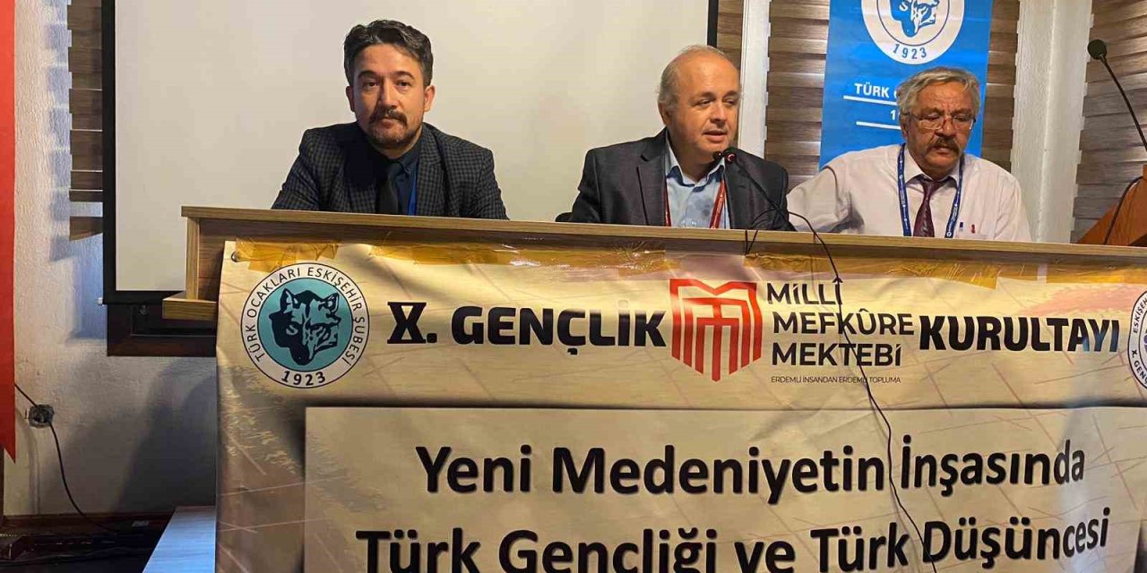 10. Gençlik Kurultayı Sonuç Bildirgesi Açıklandı