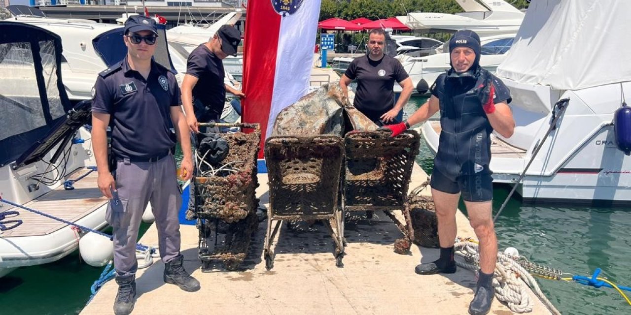 Denizden Çıkarılan Bebek Arabaları Pes Dedirtti