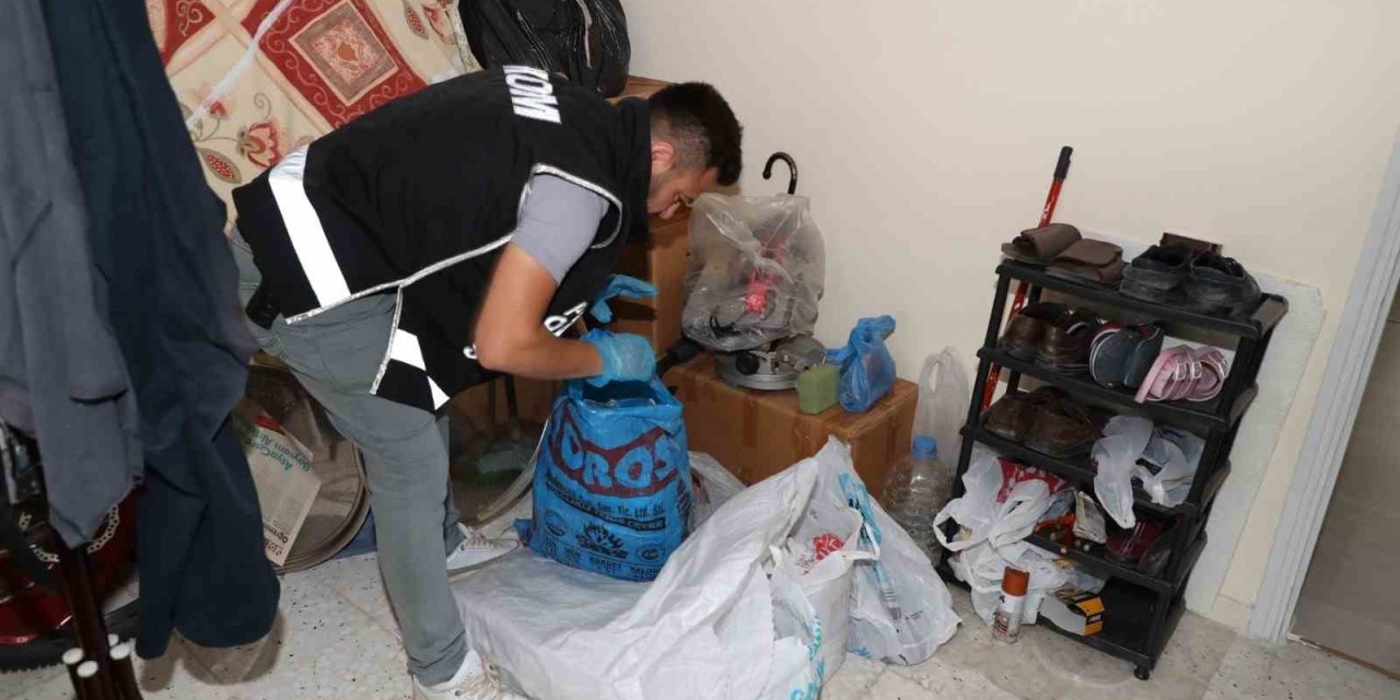 Mersin’de Fetö’nün Mahrem Yapılanmasına Operasyon: 23 Gözaltı