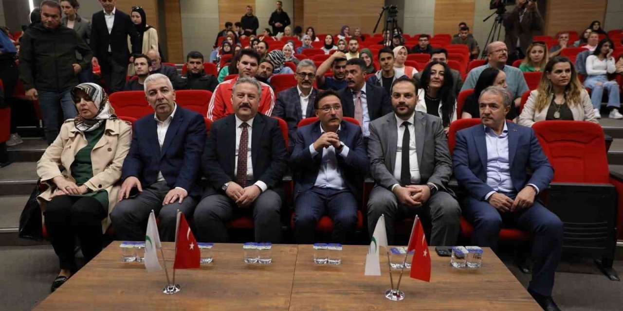 Melikgazi’de Gençlere Özel ‘milli Değerlerimiz Çanakkale’ Konferansı