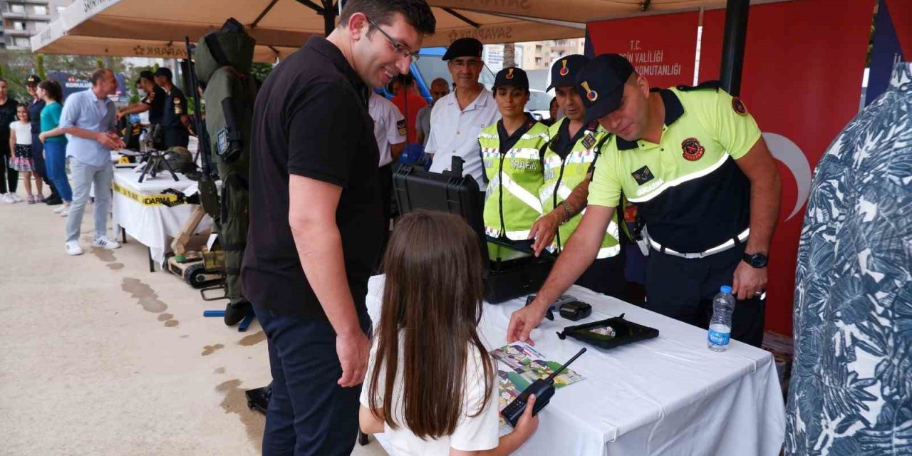 Jandarmanın Standı Büyük İlgi Gördü