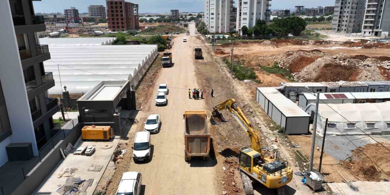 Antalya Büyükşehir Belediyesi Çalkaya’da Yeni Yollar Açıyor