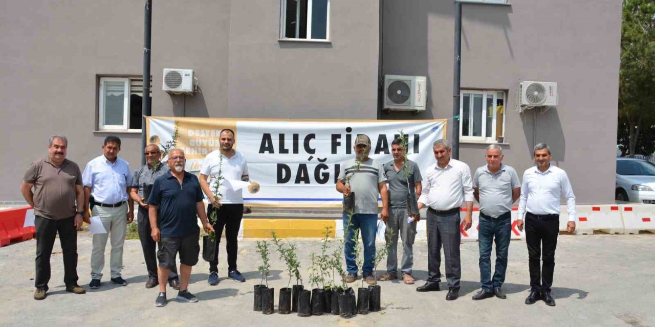 Mersin Büyükşehir Belediyesinin Üreticiye Desteği Sürüyor