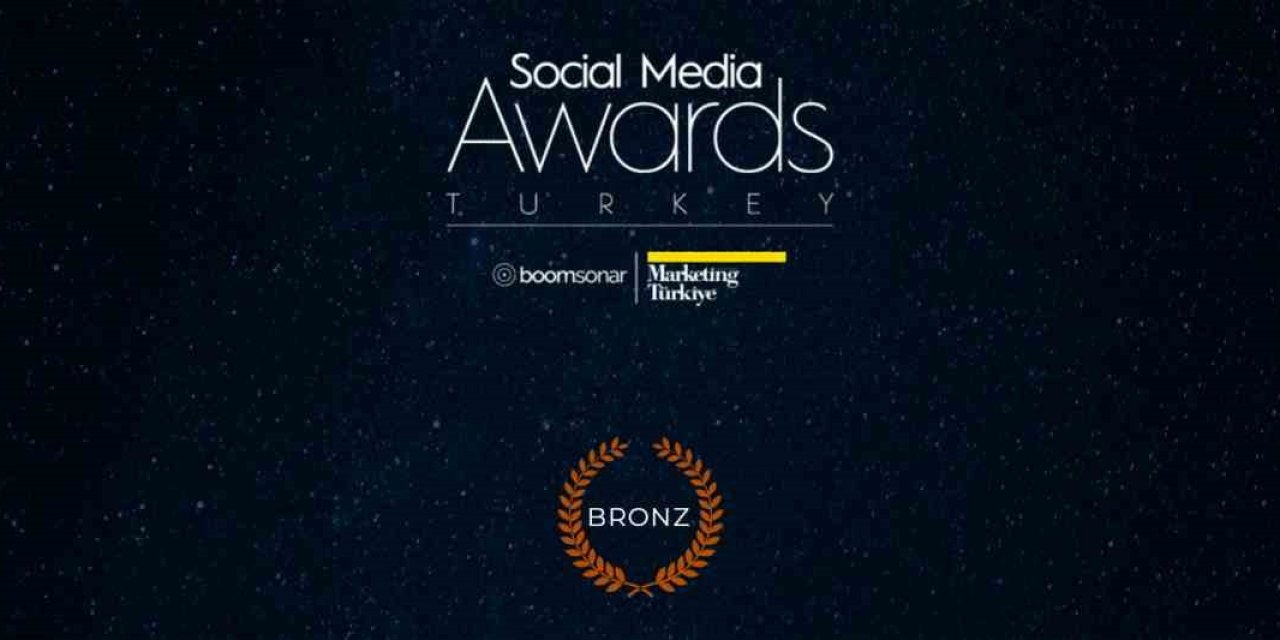 Brandverse Awards’tan Anadolu Üniversitesine Ödül