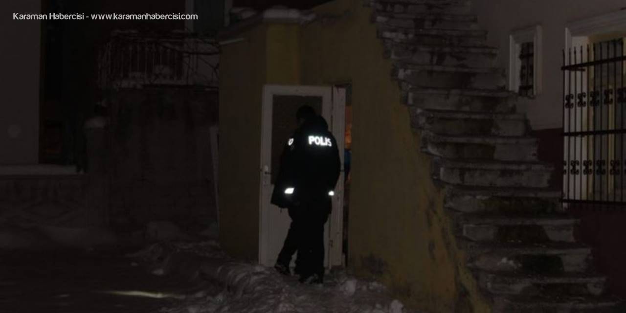 Karaman’da Kavga Ettiği Arkadaşını Tek Bıçak Darbesi İle Öldürdü