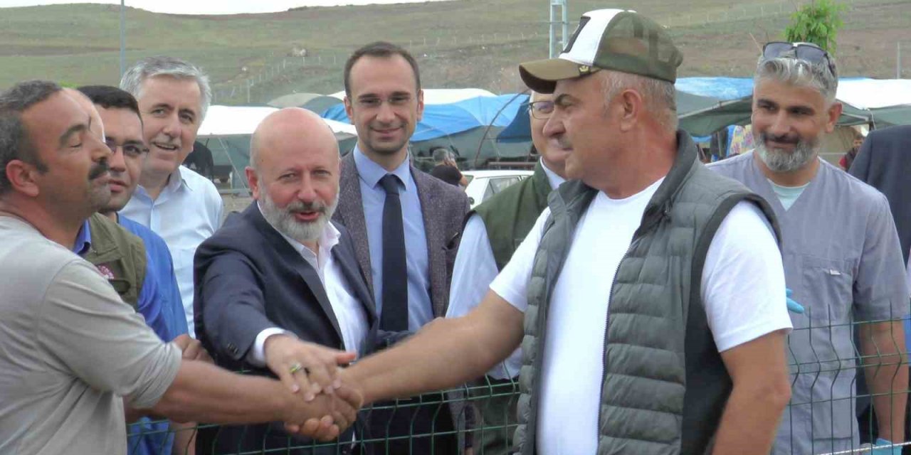 Vatandaşın Kurban Pazarlığı Belediye Başkanından