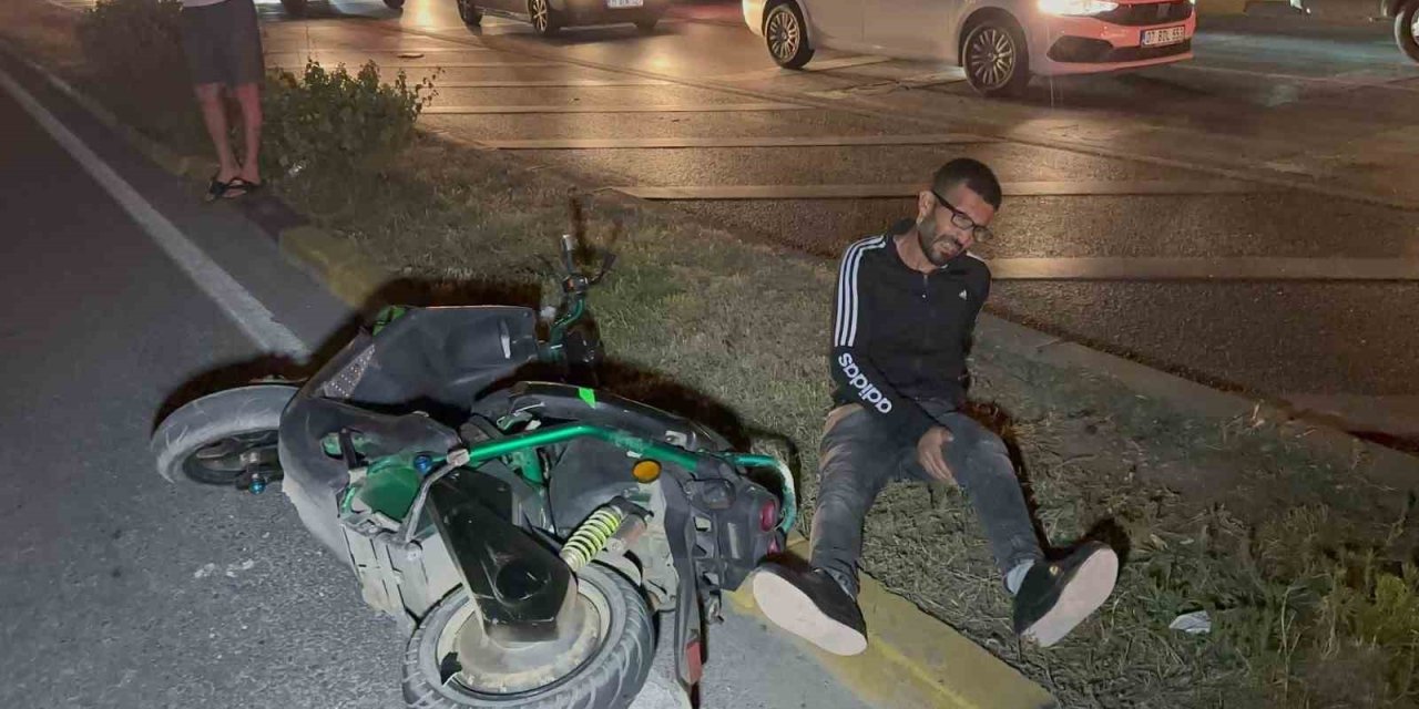 Kazada Yaralanan Ehliyetsiz Motosiklet Sürücüsüne Trafik Cezası Hastane Yolunda Kesildi