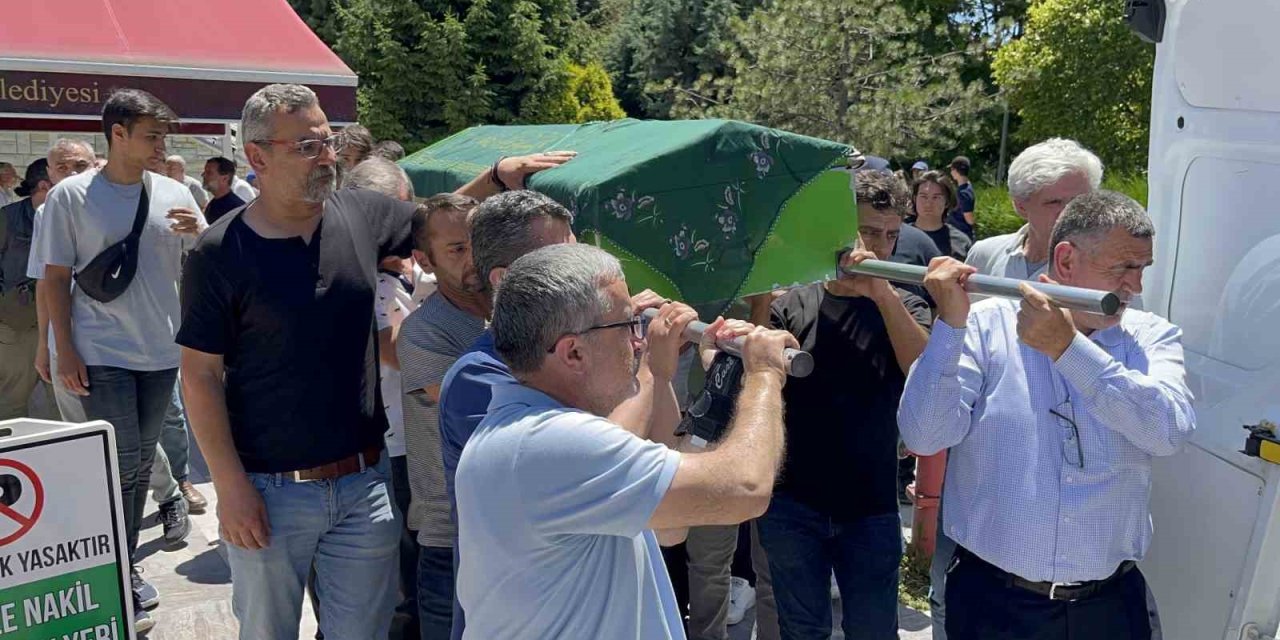 Motosiklet Kazasında Hayatını Kaybeden Nehir Son Yolculuğuna Uğurlandı