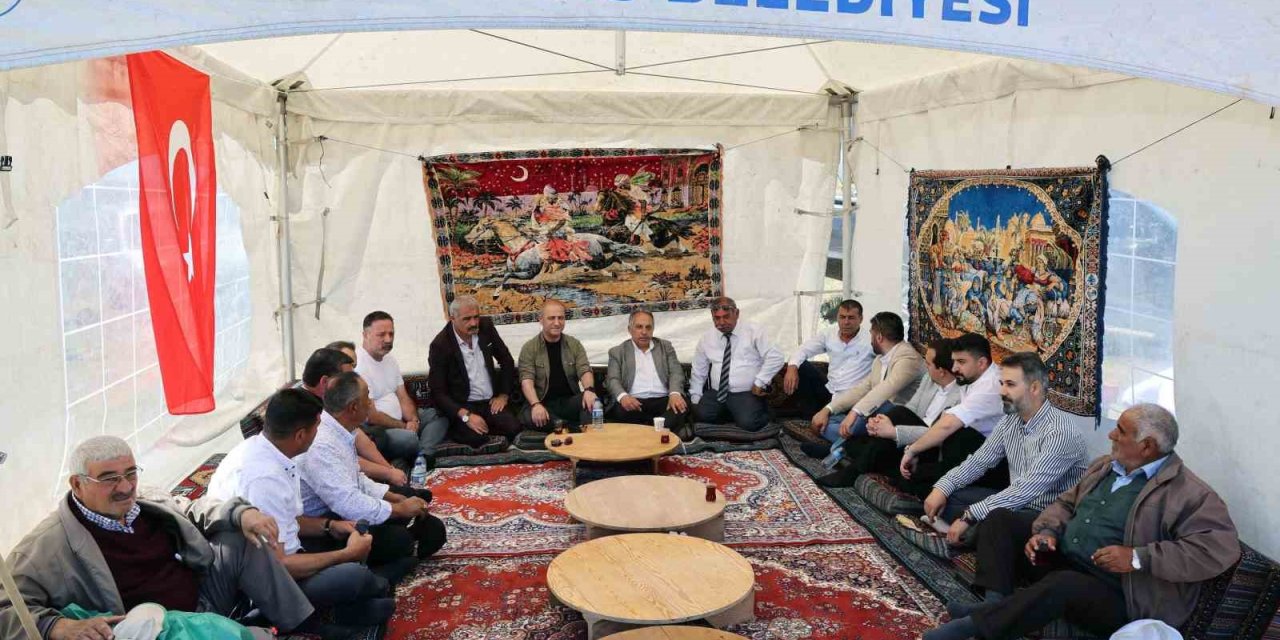 Çatakdere Ve Başakpınar’da Hem Bayramlaşma Hem Şenlik