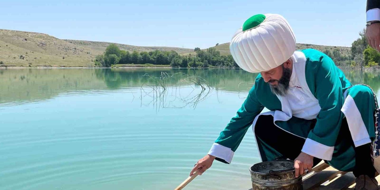 Uluslararası Nasreddin Hoca Kültür Ve Sanat Festivali Göle Çalınan Maya İle Başladı