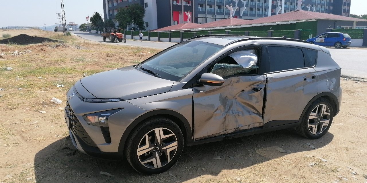 Çalıntı Motosikletle Kaza Yapıp Yaralandılar