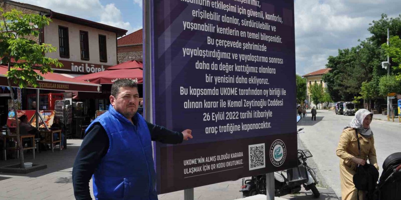 Odunpazarı Esnafı O Caddenin Artık Trafiğe Açılmasını İstiyor