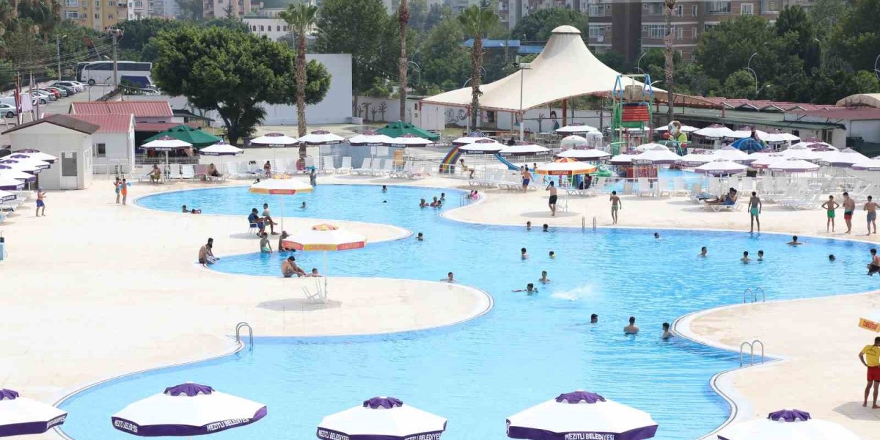 Mezitli Belediyesi Su Dünyası Yoğun İlgi Görüyor