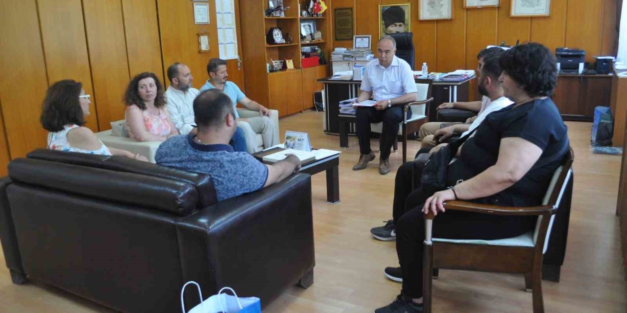 Deprem Bölgesine Yardıma Giden Gönüllü Öğretmenler Bir Araya Geldi