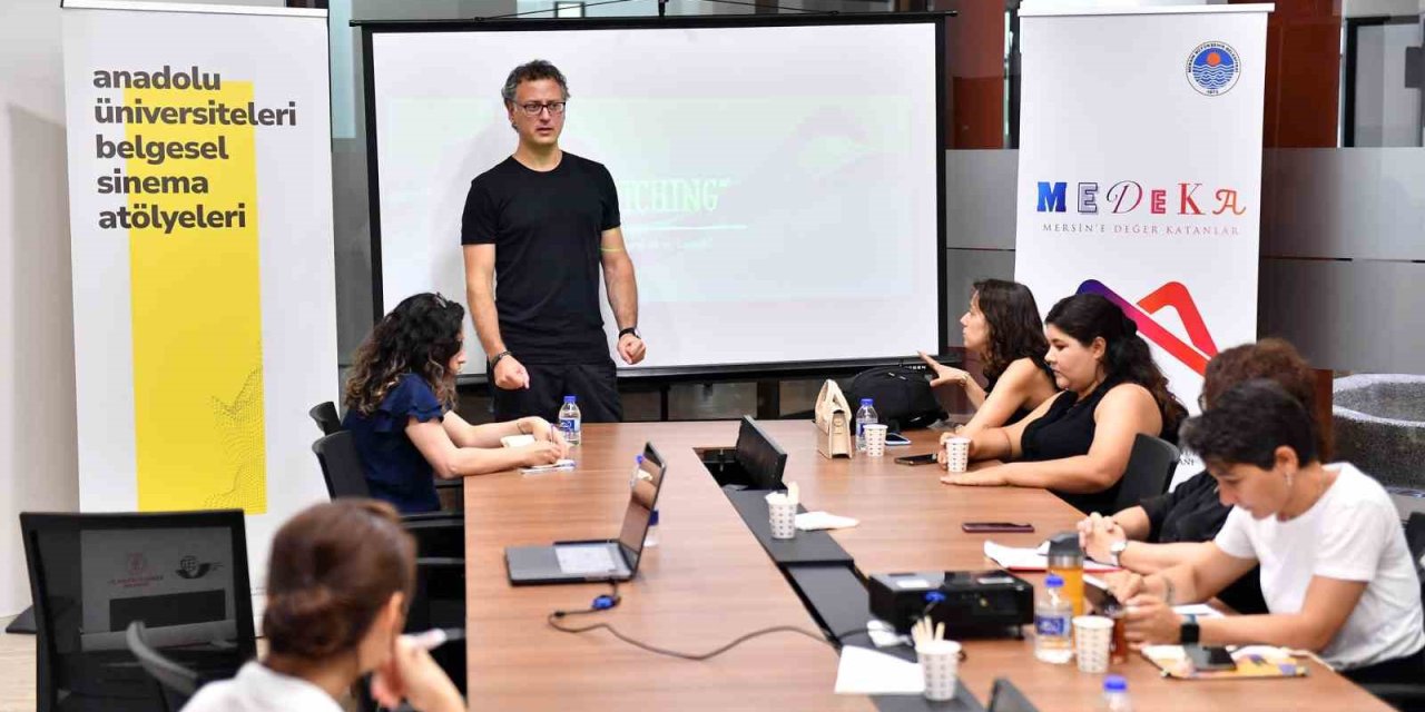 Mersin Kent Konseyi, ’fikri Mülkiyet Bilincinin Geliştirilmesi’ Üzerine Öğrencilere Atölye Düzenledi