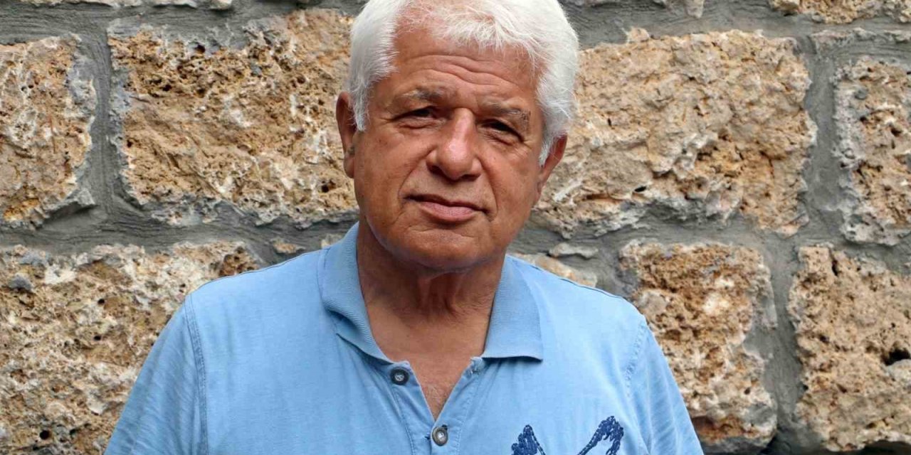 Tenekeyi Kraker Gibi Yedi, Uzmanından ’yakalarsanız Dikkat Edin’ Uyarısı Geldi