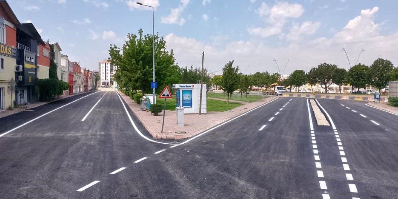 Oto Galericiler Sitesi Asfaltlandı