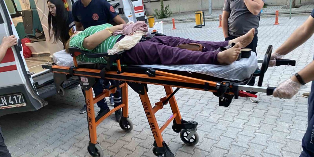 Konya’da Otomobiller Çarpıştı: 2 Yaralı